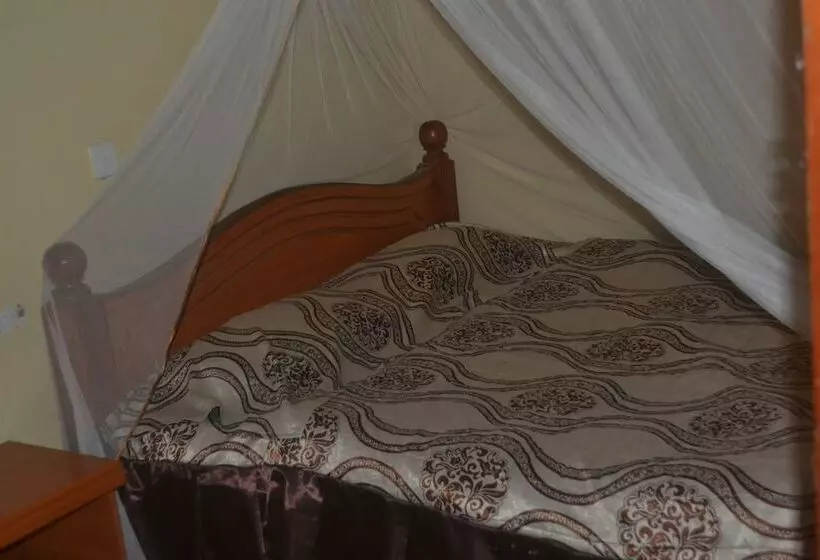 هتل Location Plaza Restaurant