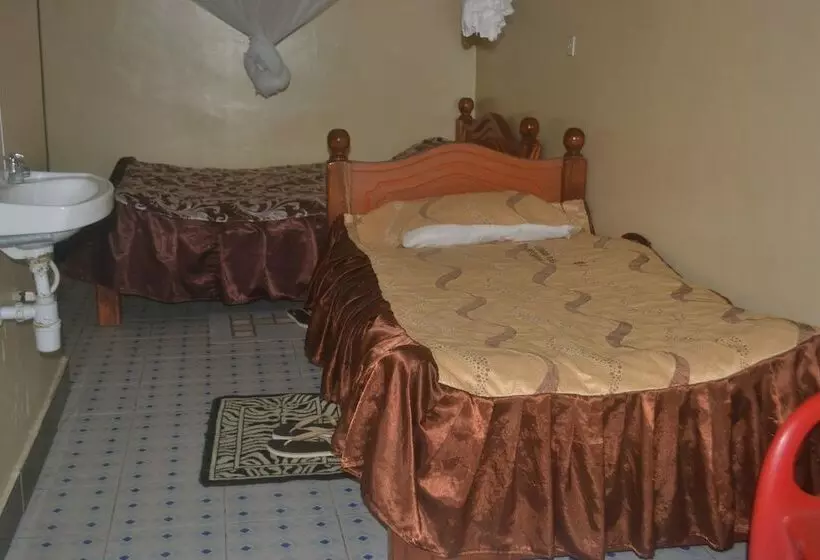 هتل Location Plaza Restaurant