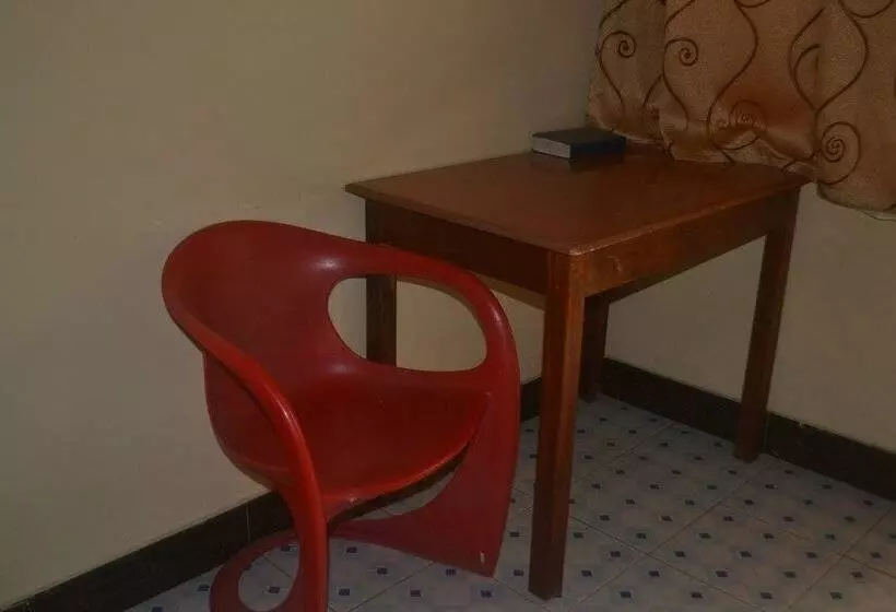 هتل Location Plaza Restaurant