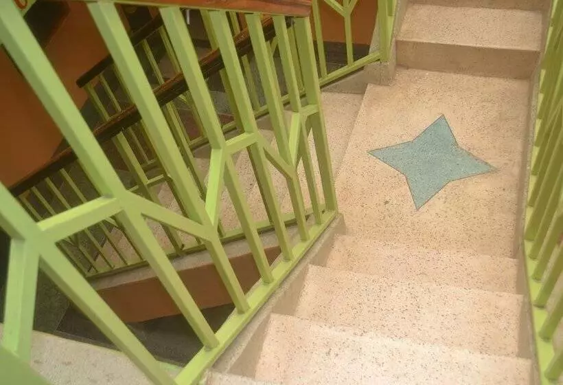 هتل Location Plaza Restaurant