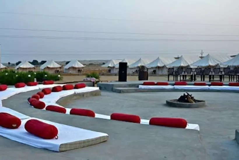 Hôtel Maharaja Desert Camp
