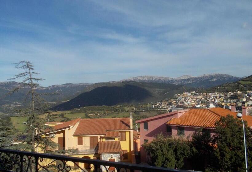 Отель Sa 'e Jana