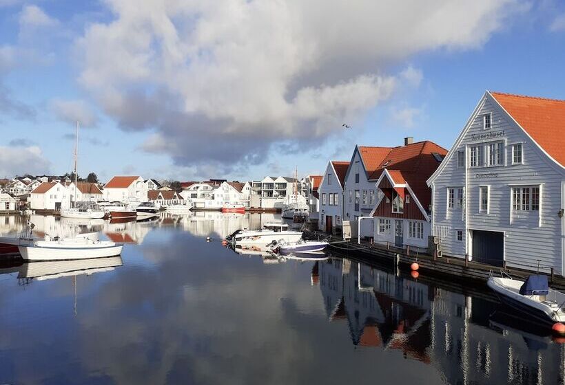 فندق Skudenes Camping