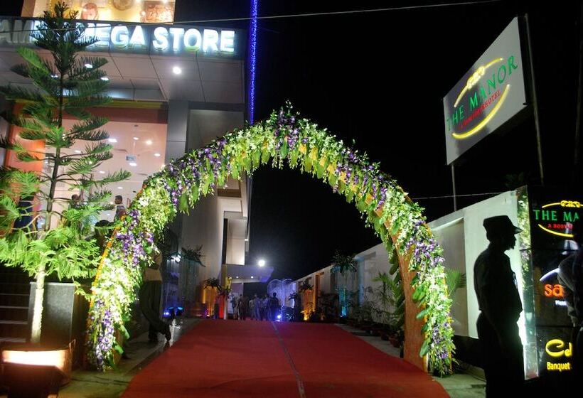 هتل The Manor   A Boutique