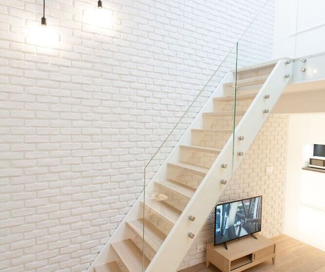 Mint Luxury Apartments At The Main Square