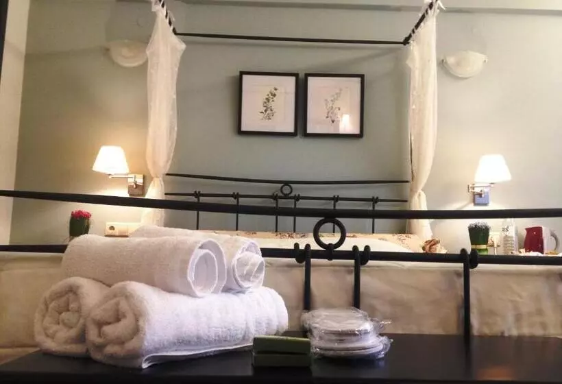 Majatalo Aerinon Guesthouse