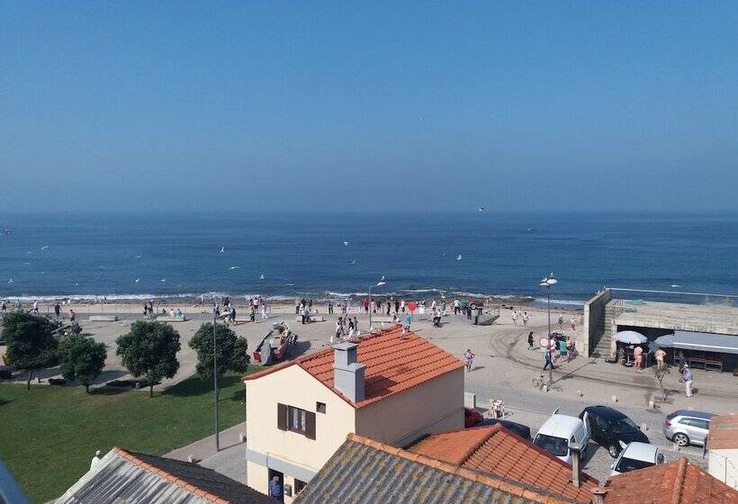 پانسیون Cmb Guesthouse