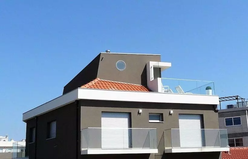 Majatalo Cmb Guesthouse