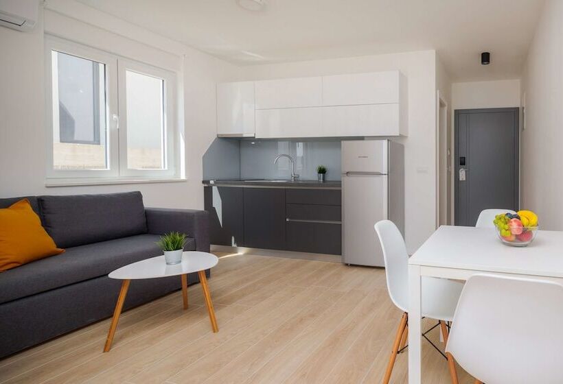 ペンション Villa Medak