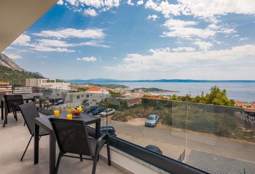 ペンション Villa Medak