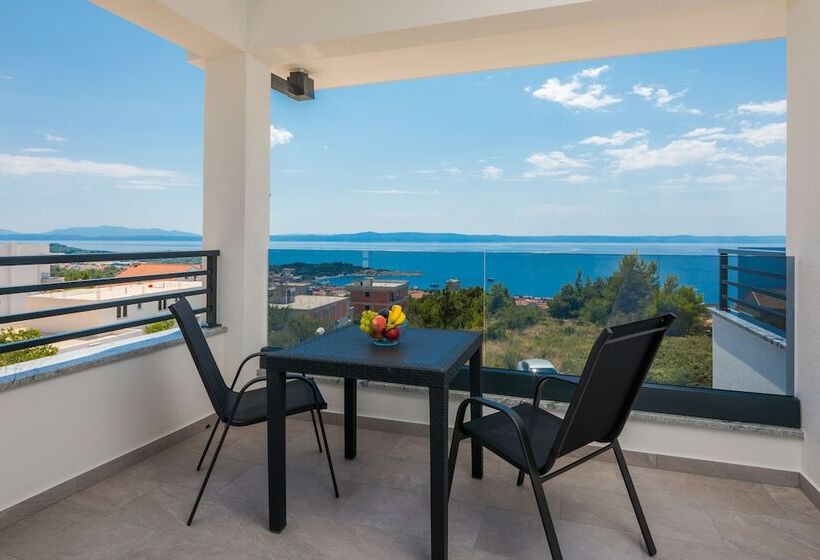 ペンション Villa Medak