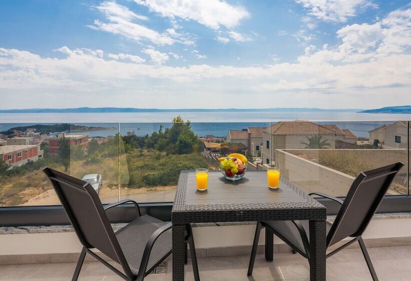 ペンション Villa Medak