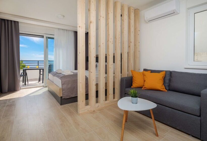 ペンション Villa Medak