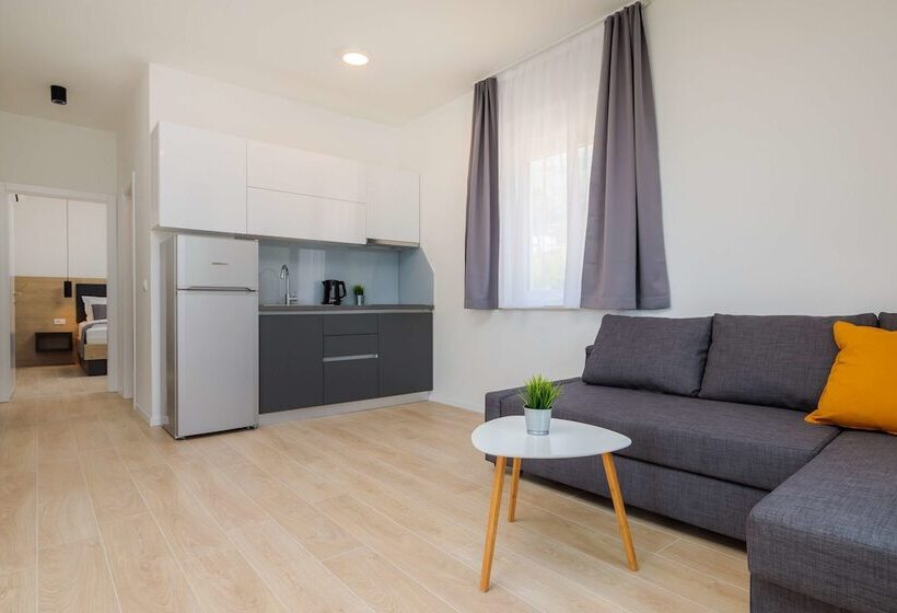 ペンション Villa Medak