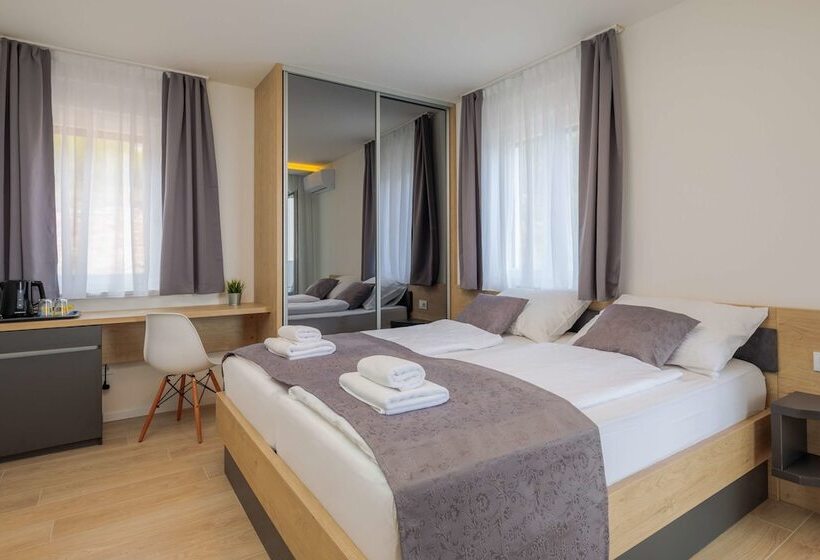 ペンション Villa Medak