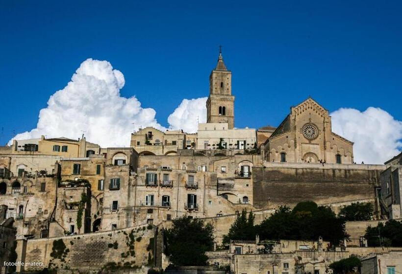 Vittorio Veneto Matera Luxury Rooms
