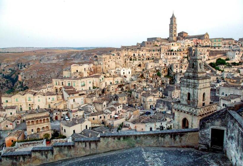 Vittorio Veneto Matera Luxury Rooms