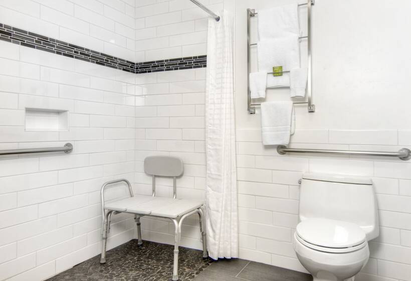 Aggie Inn, Ascend Hotel Collection