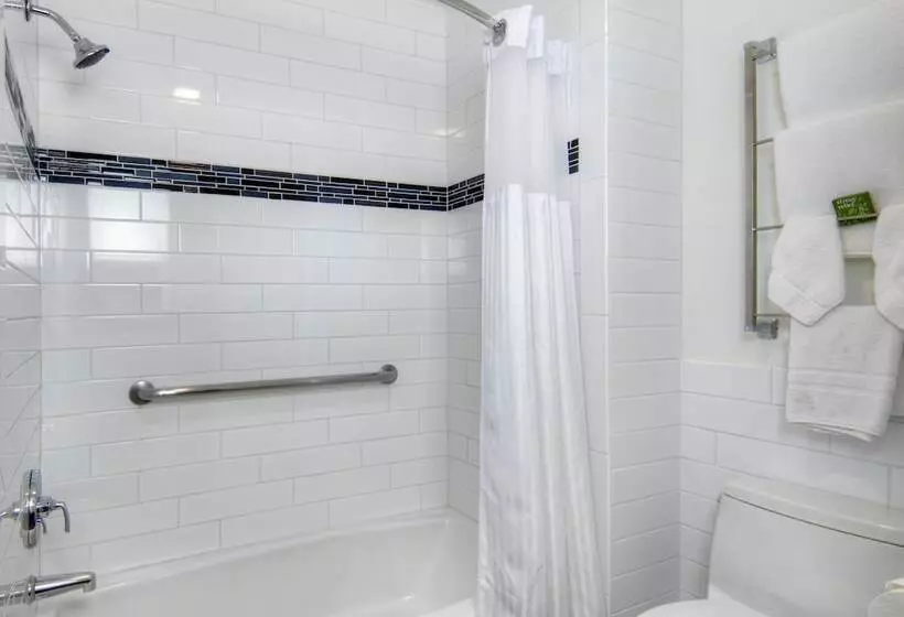 Aggie Inn, Ascend Hotel Collection