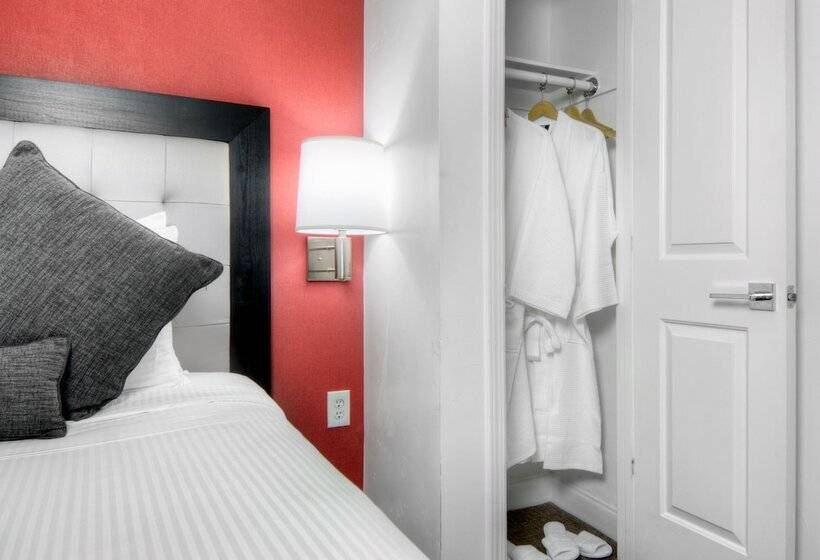 Aggie Inn, Ascend Hotel Collection