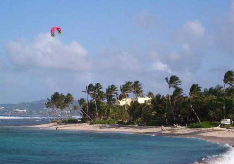 Hibiscus Beach Hotel