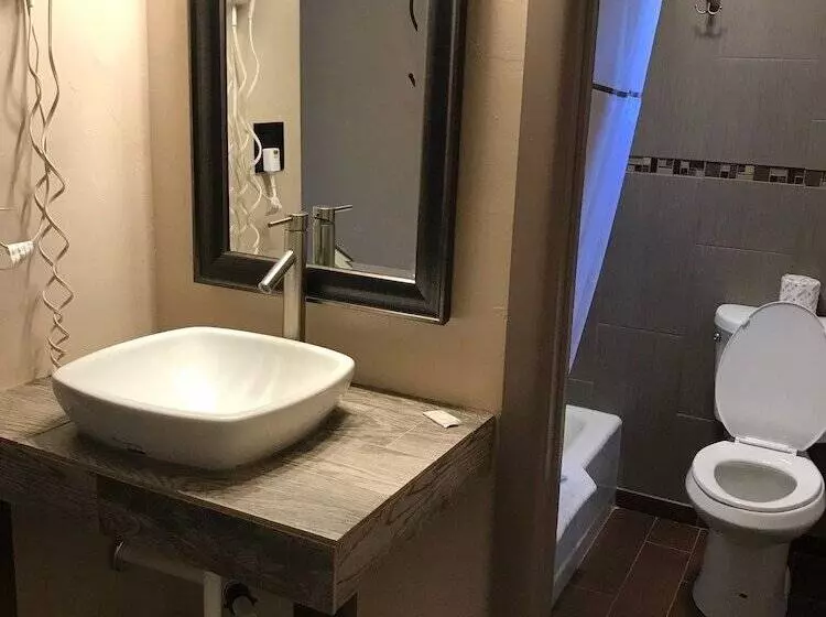 Hotell Adobe Inn Durango