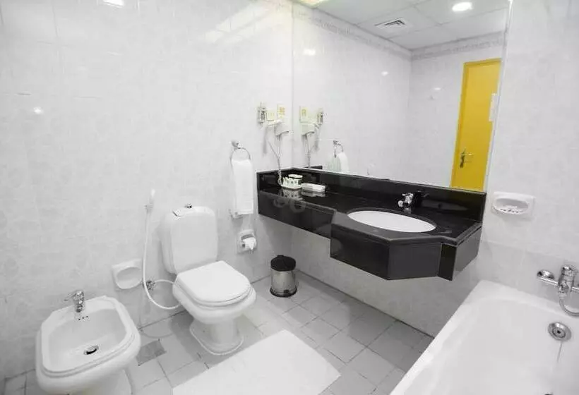 Comfort Inn Hotel Deira