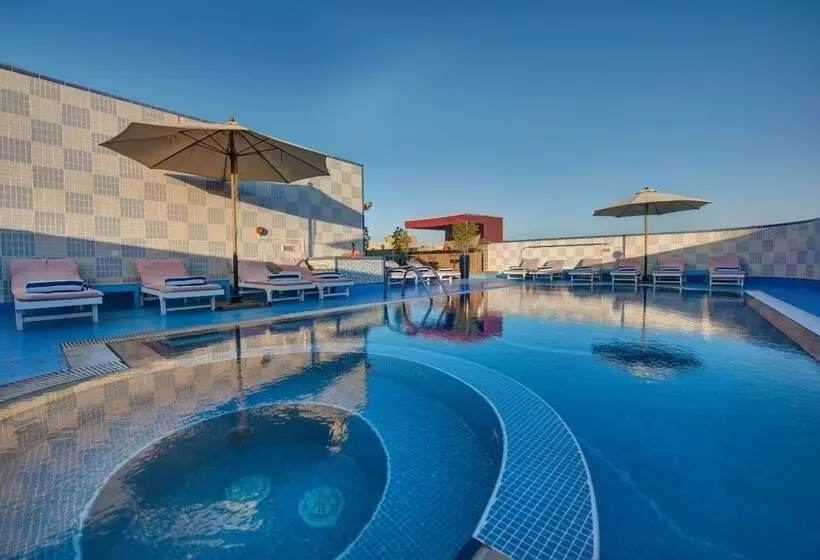 Comfort Inn Hotel Deira