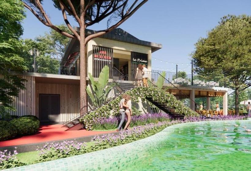 בית מלון כפרי Megasaray Resort Side