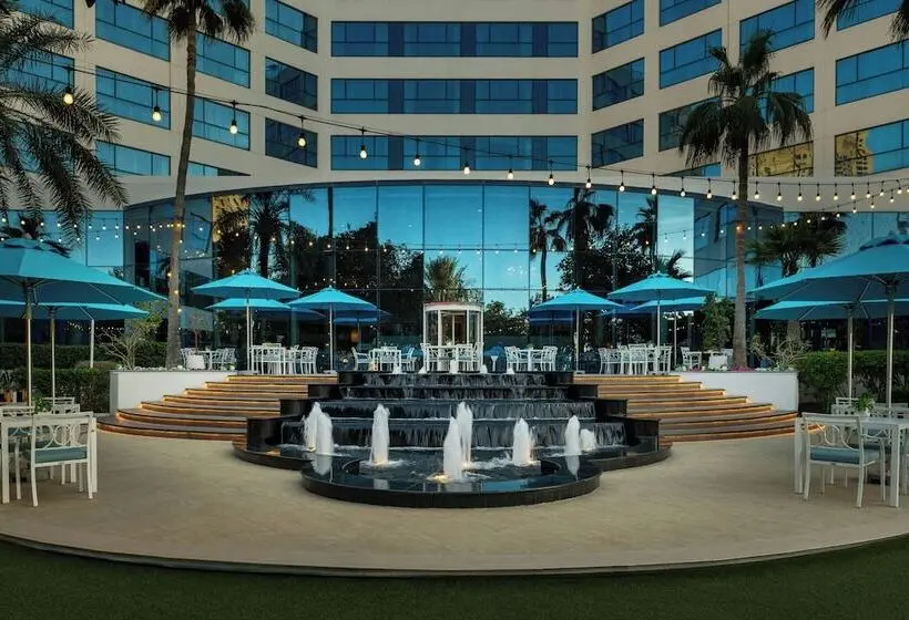 هتل Sheraton Jumeirah Beach Resort