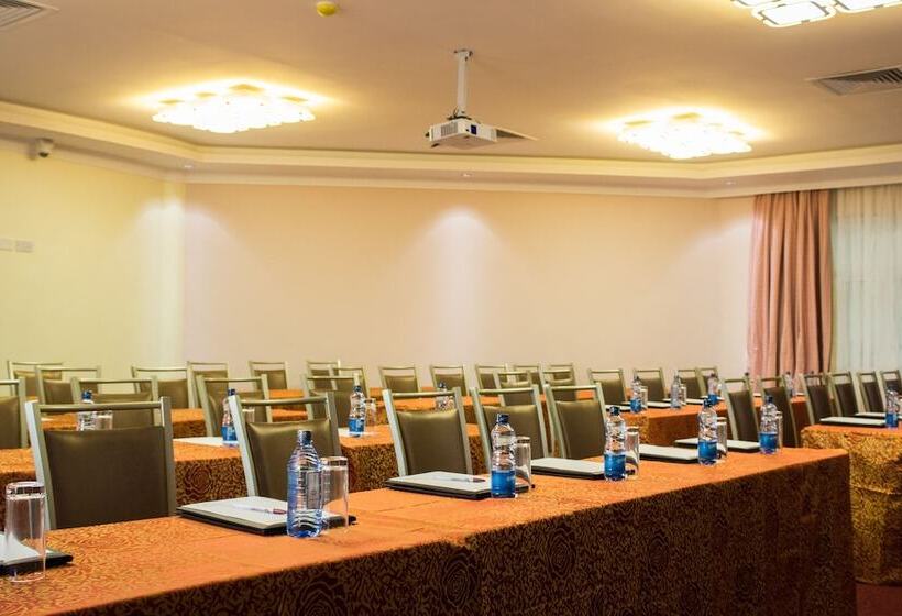 Hotel Elysian Resort