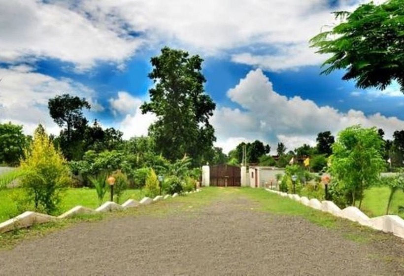 Отель The Sun Resort Bandhavgarh Mp