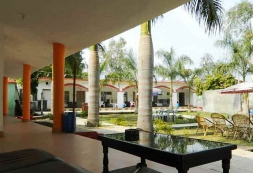 Отель The Sun Resort Bandhavgarh Mp