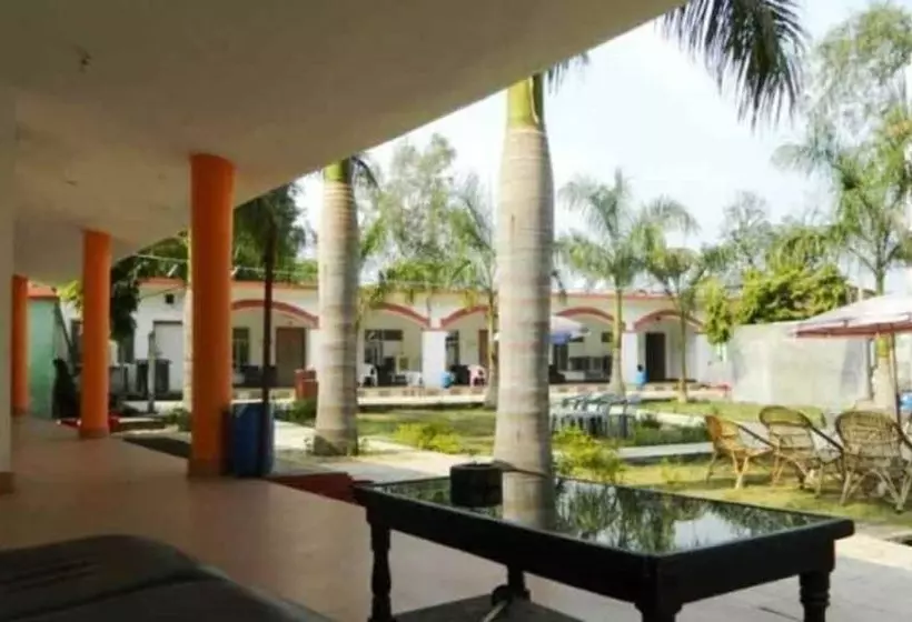 Hotelli The Sun Resort Bandhavgarh Mp