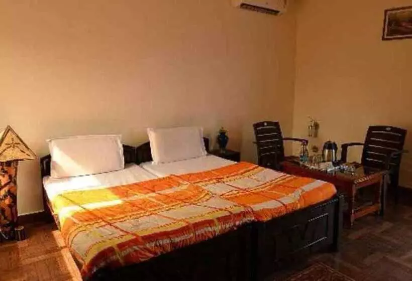 Hotelli The Sun Resort Bandhavgarh Mp