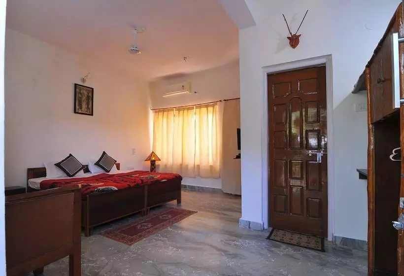 Hotelli The Sun Resort Bandhavgarh Mp