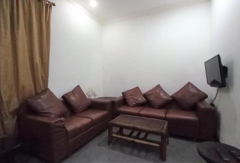 Pensionat Gili Welldone Guesthouse