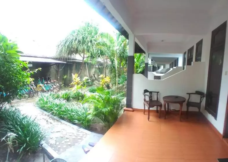 Majatalo Gili Welldone Guesthouse