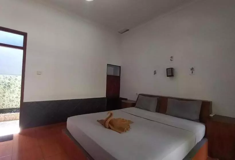 Majatalo Gili Welldone Guesthouse