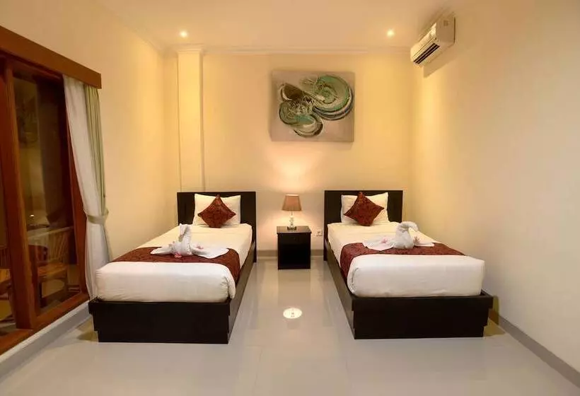 ペンション Tom S Inn Pecatu