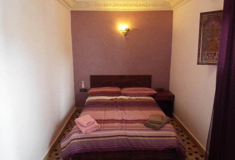 里亚德 Dar El Mathaf