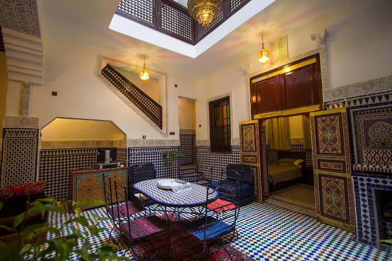 里亚德 Dar El Mathaf