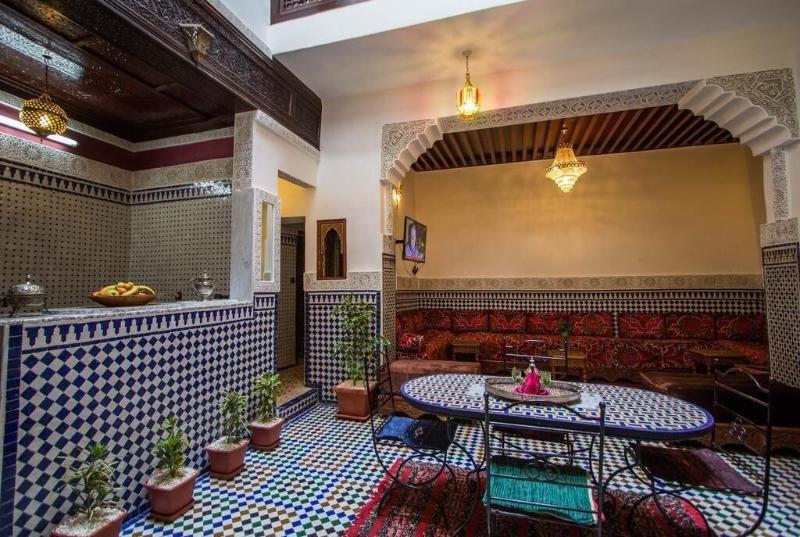 里亚德 Dar El Mathaf