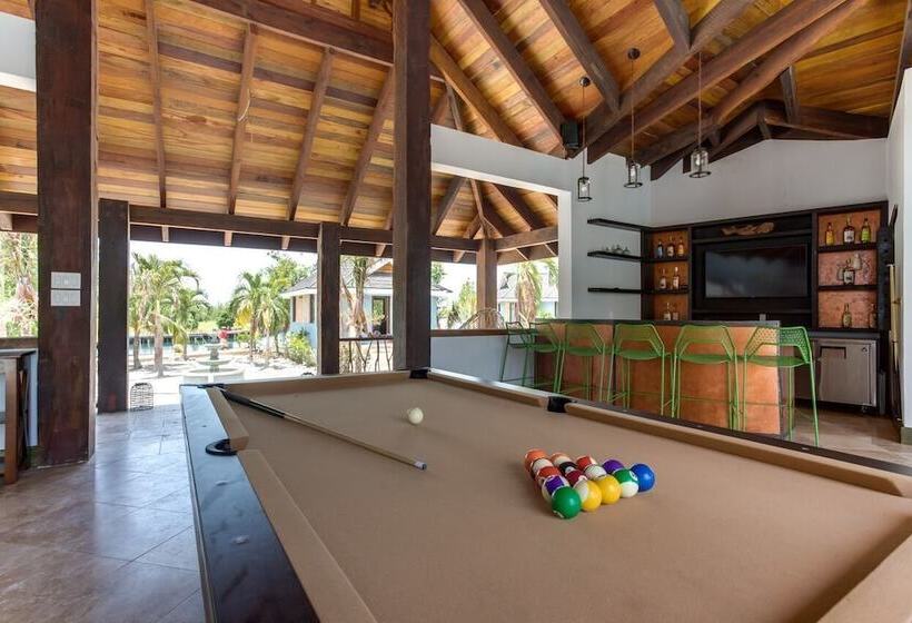 The Enclave  Private Island