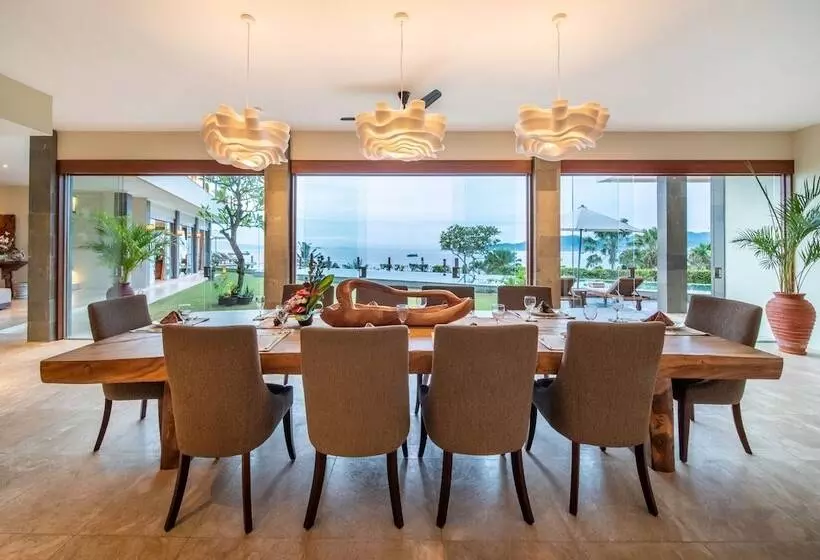Villa Gumamela Bali
