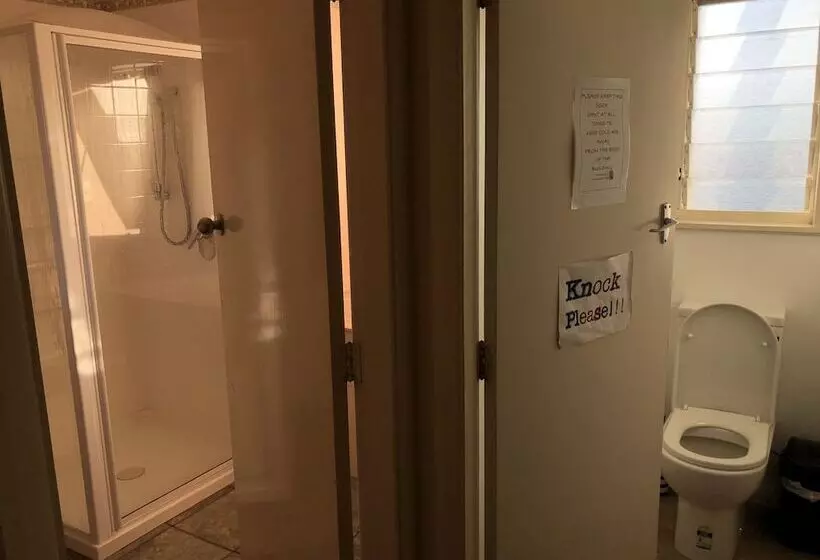 Almond House Hostel