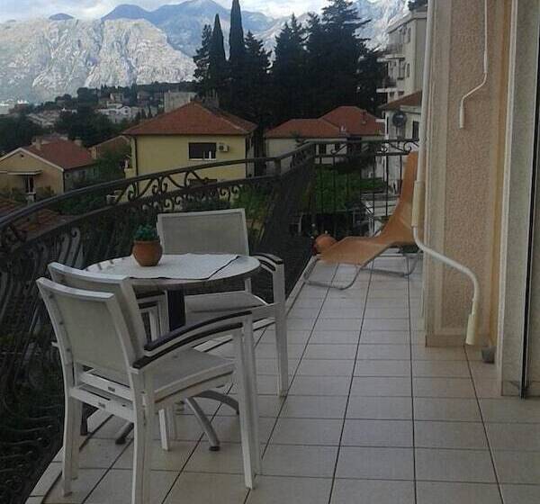 Apartments Boka Heart