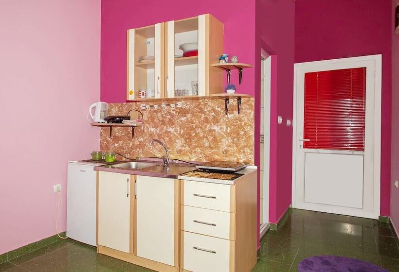 Apartments Boka Heart