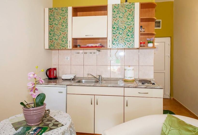 Apartments Boka Heart