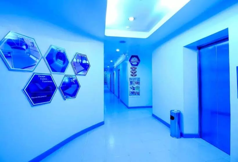 Astrotel Avenida